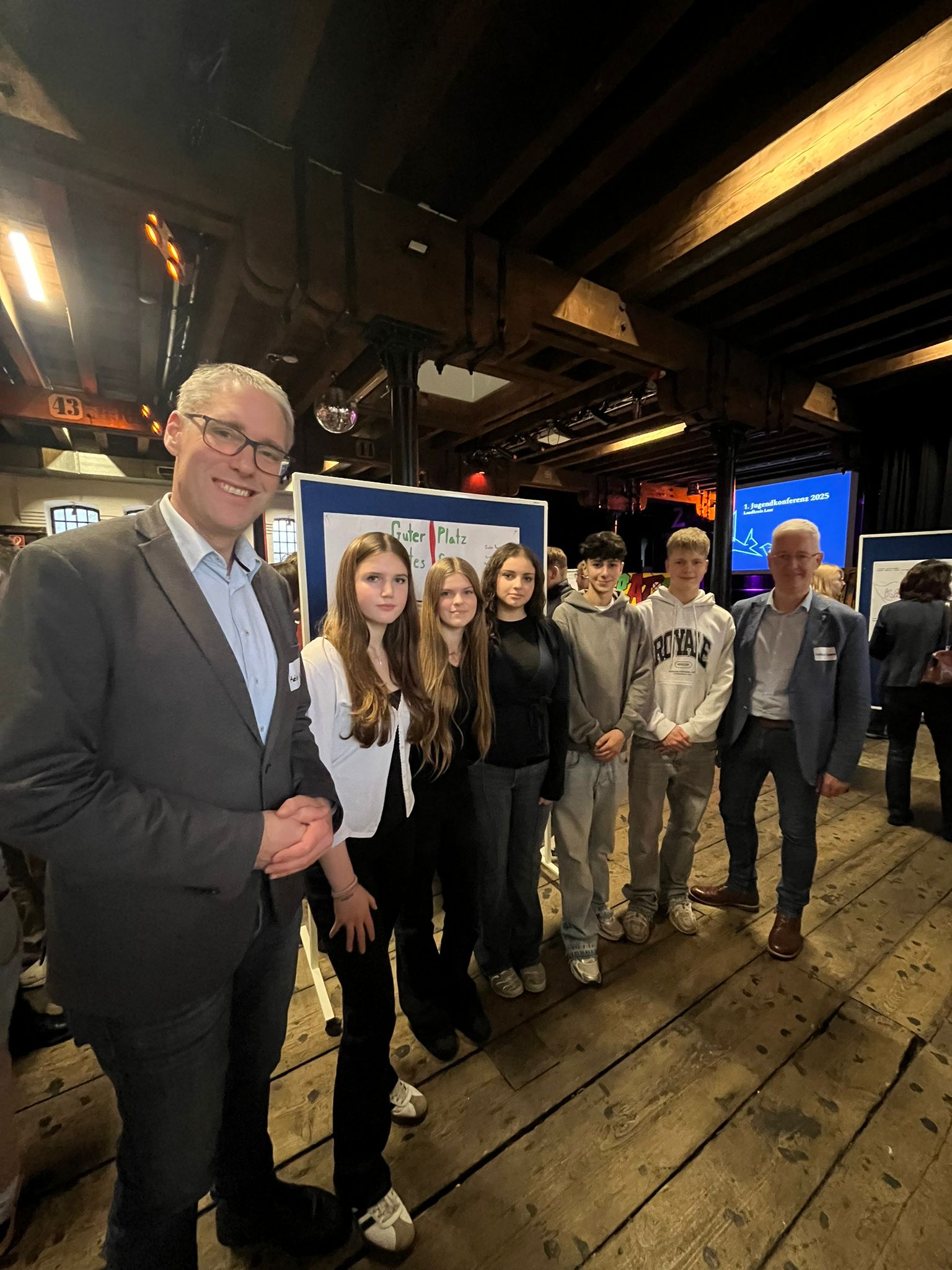 878555a1-e8a9-4a8d-b096-9ee8234972f5