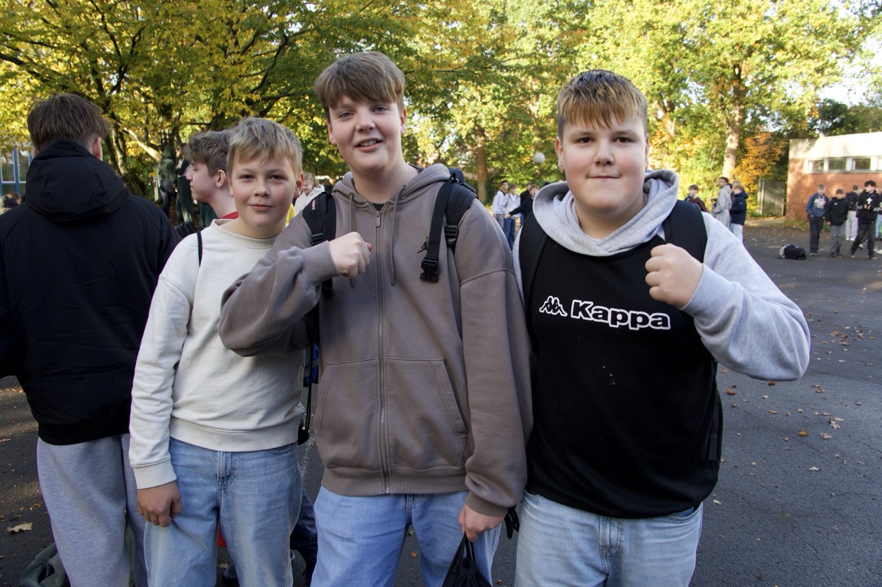Groß (f33304576)